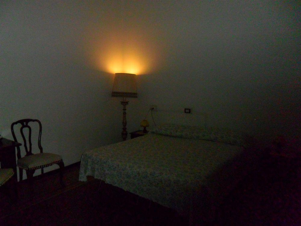 Guesthouse La Briosa Nicole Генуя Экстерьер фото