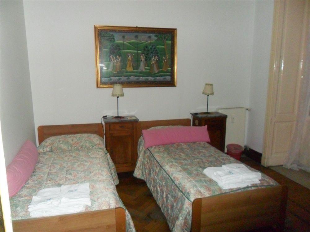 Guesthouse La Briosa Nicole Генуя Экстерьер фото